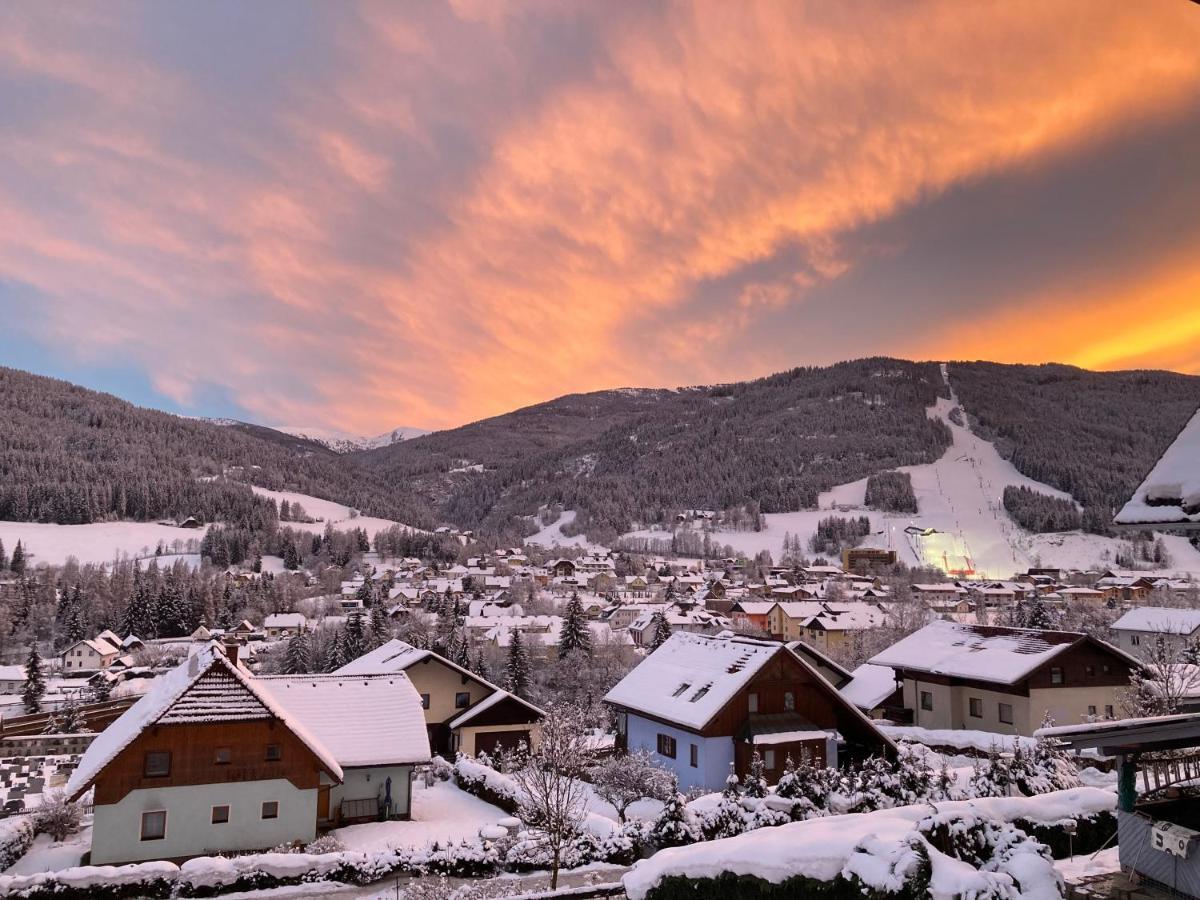 Haus Georgi Villa Sankt Lorenzen ob Murau Bagian luar foto